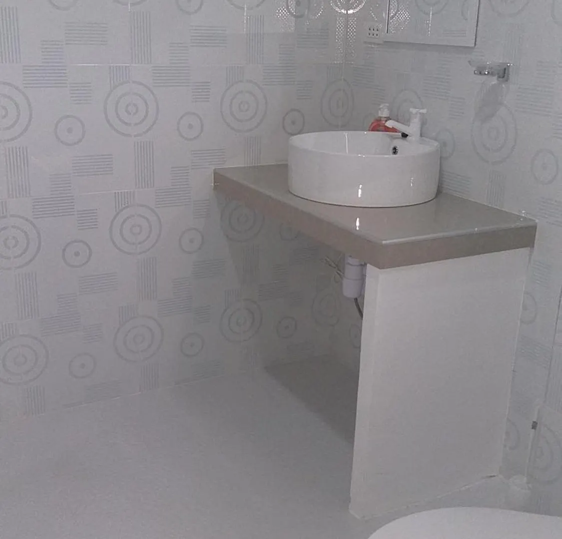 Ub Home Dauis Bed & Breakfast